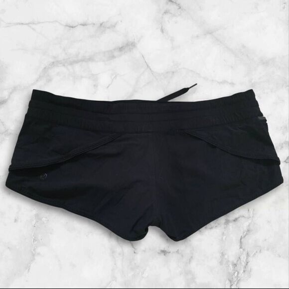 Lululemon Size 14 Water Surf Shorts Prickly Pear Reversible Black - Picture 2 of 5